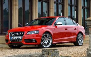 Audi S4 Sedan 2009 года (UK)